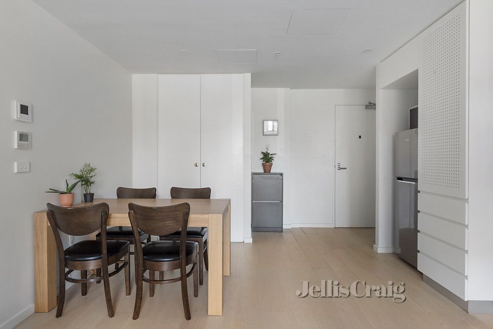 4/9296 Albert Street, Brunswick East VIC 3057 Apartment For Rent