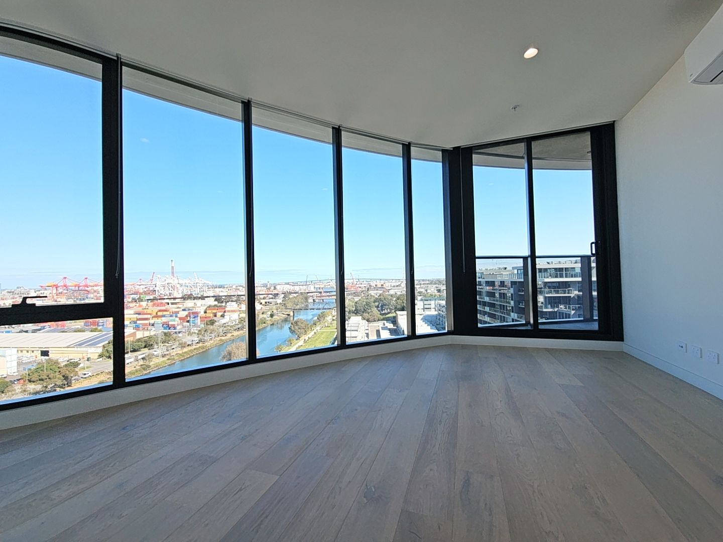 2 bedrooms Apartment / Unit / Flat in 1206/1 Joseph Road FOOTSCRAY VIC, 3011