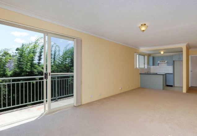 17/10-12 Northcote Road, Hornsby NSW 2077, Image 2