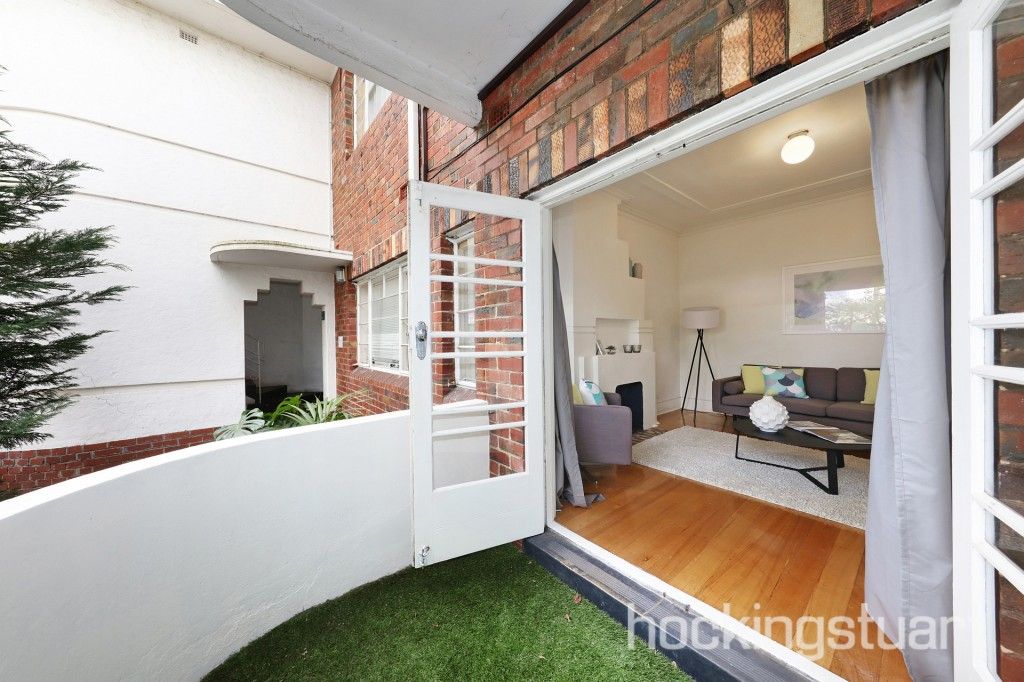 3/1 Greville Street, Prahran VIC 3181, Image 2