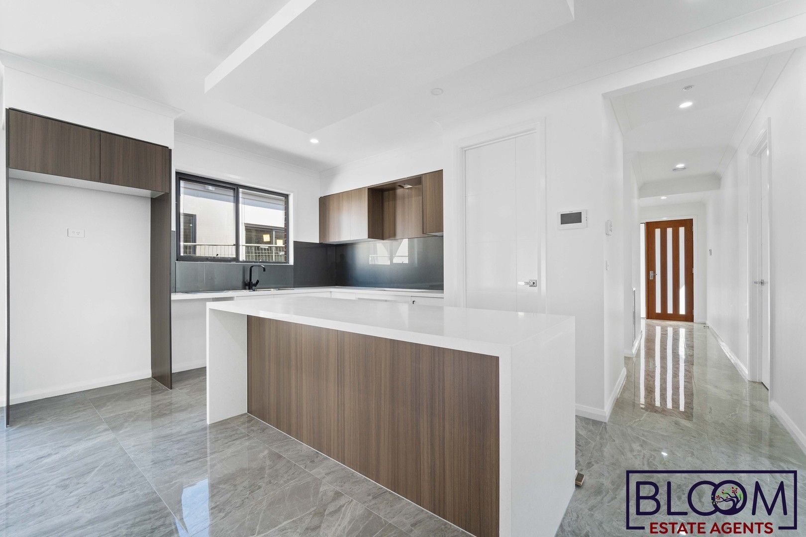 4 bedrooms House in 6 Marley Street TARNEIT VIC, 3029