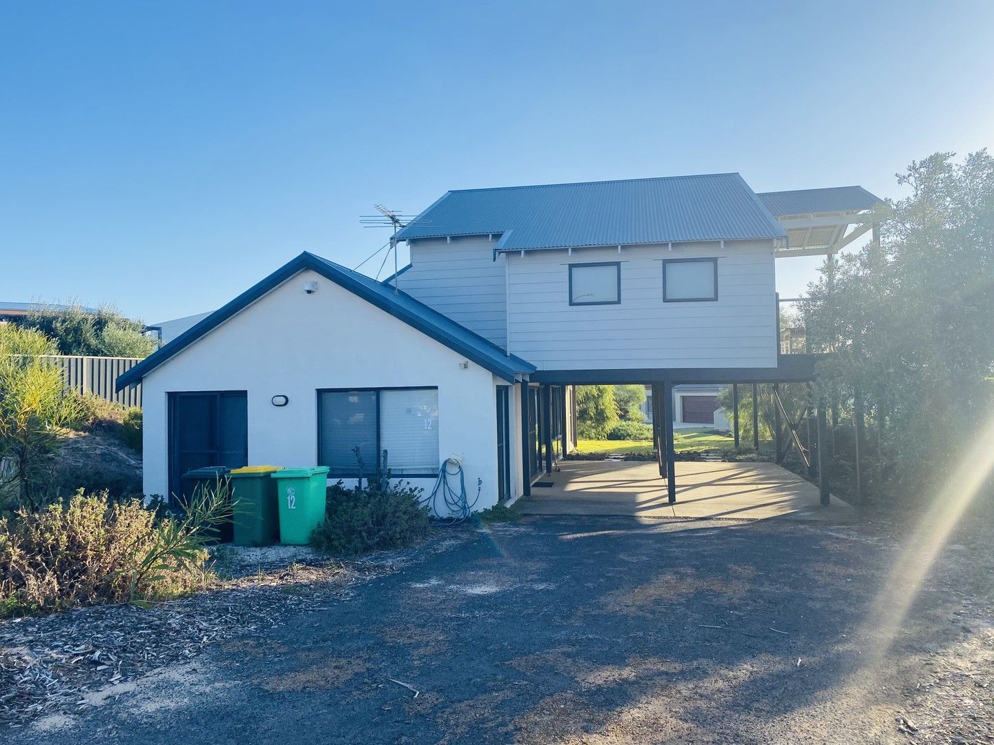4 bedrooms House in 12 Ocean Blue Loop PEPPERMINT GROVE BEACH WA, 6271