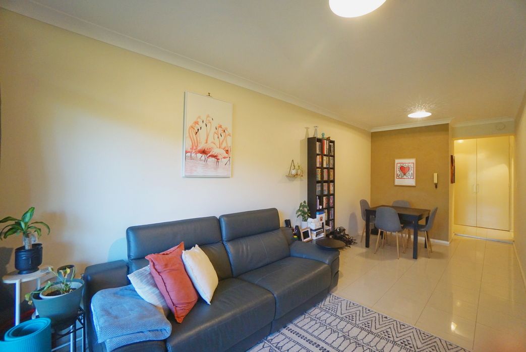 2 bedrooms Apartment / Unit / Flat in 4/7 Doomben Avenue EASTWOOD NSW, 2122