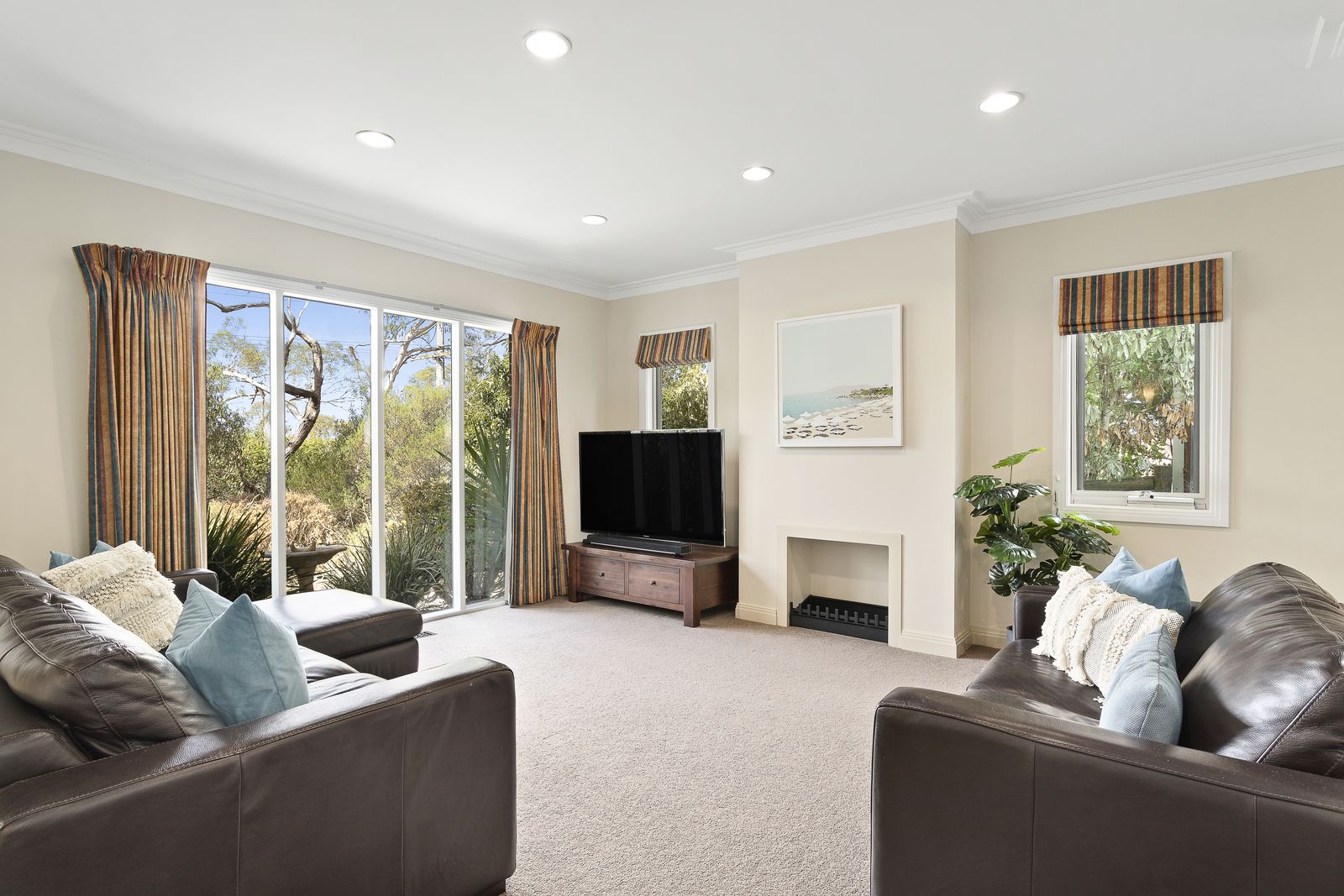 43 Brighton Crescent, Mount Eliza VIC 3930, Image 2