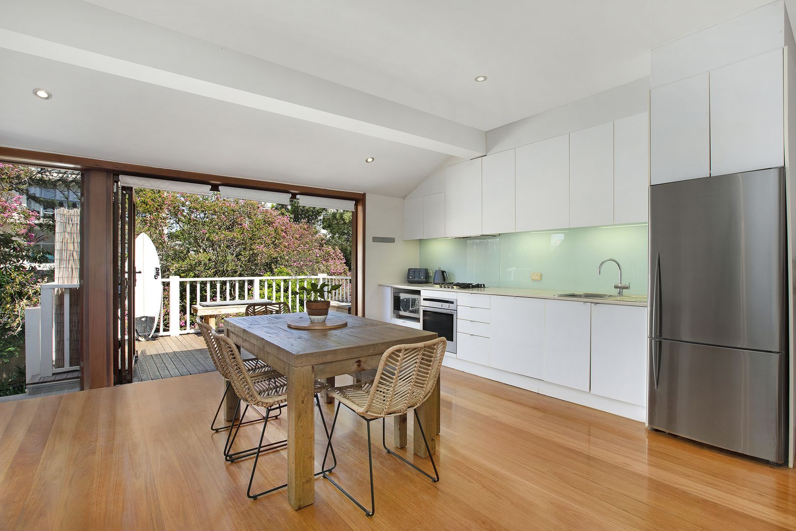 4/42 Beach Road, Bondi Beach NSW 2026, Image 2