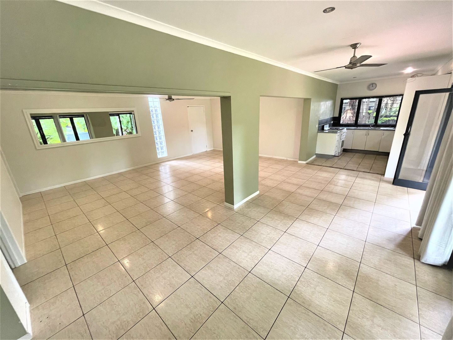 Endeavour Road, Clifton Beach QLD 4879 2 beds house for Rent, 470