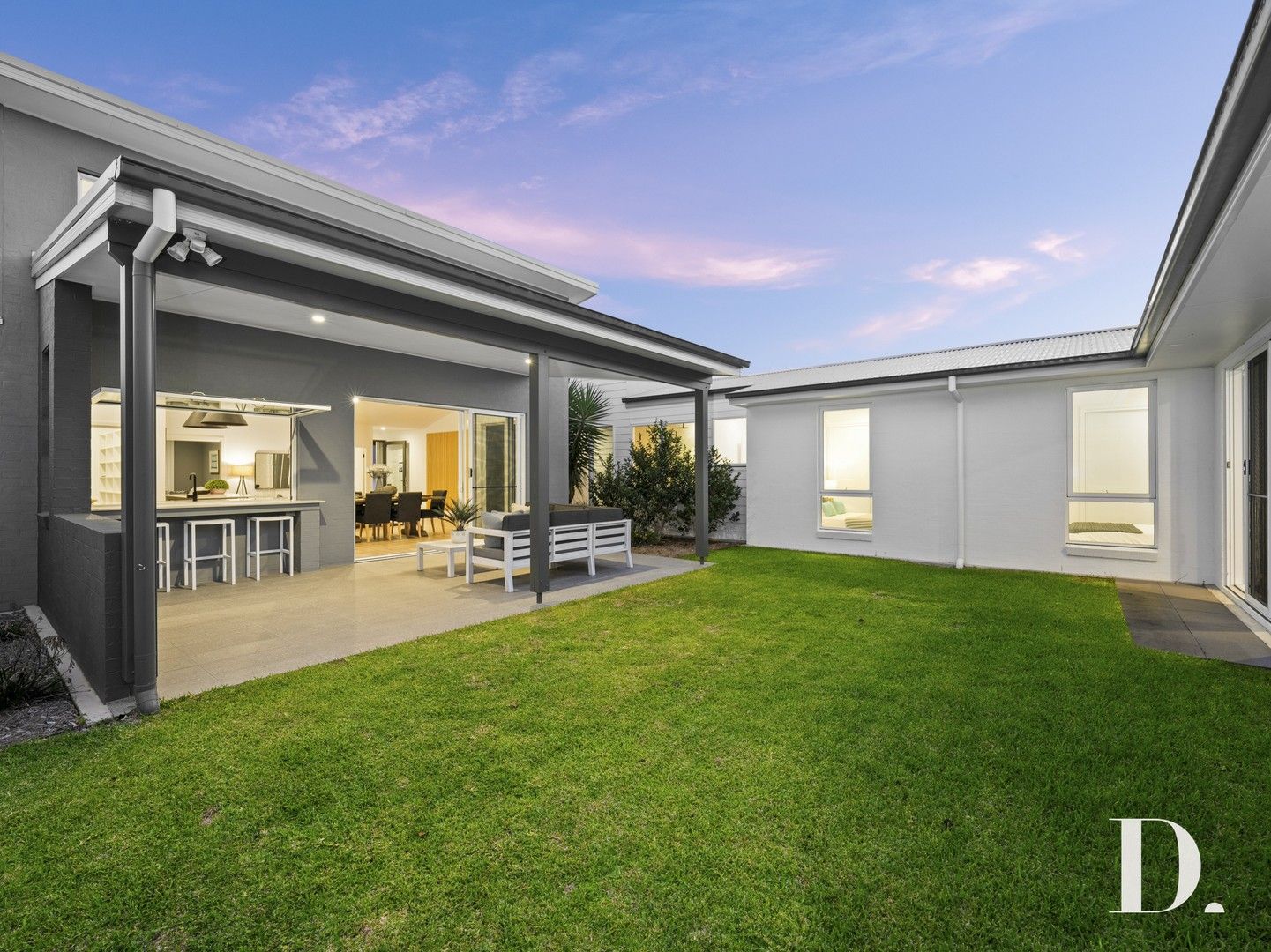 7 Angler Crescent, Bonville NSW 2450, Image 1