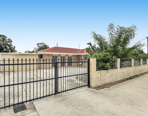 55 Wilfred Road, Thornlie WA 6108