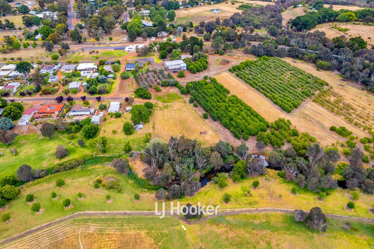 1 Jayes Road, Balingup WA 6253 Domain