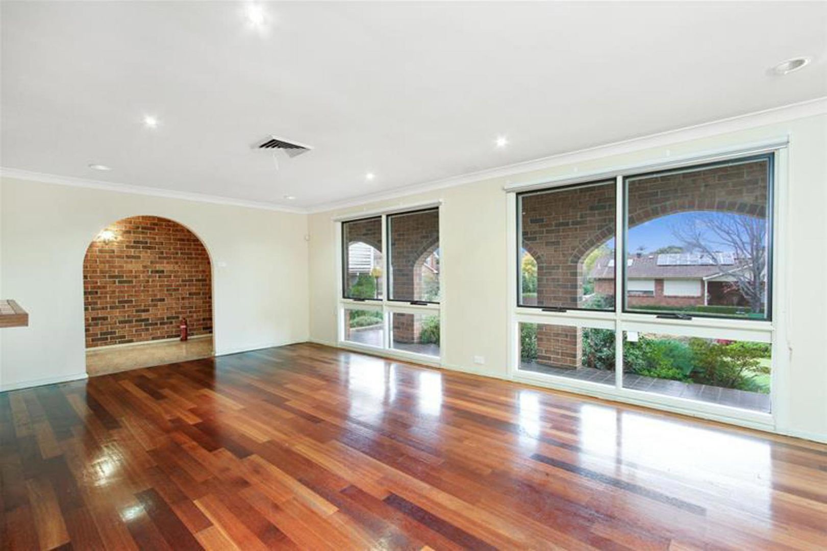 37 Mountain View Crescent, West Pennant Hills NSW 2125 House For Rent