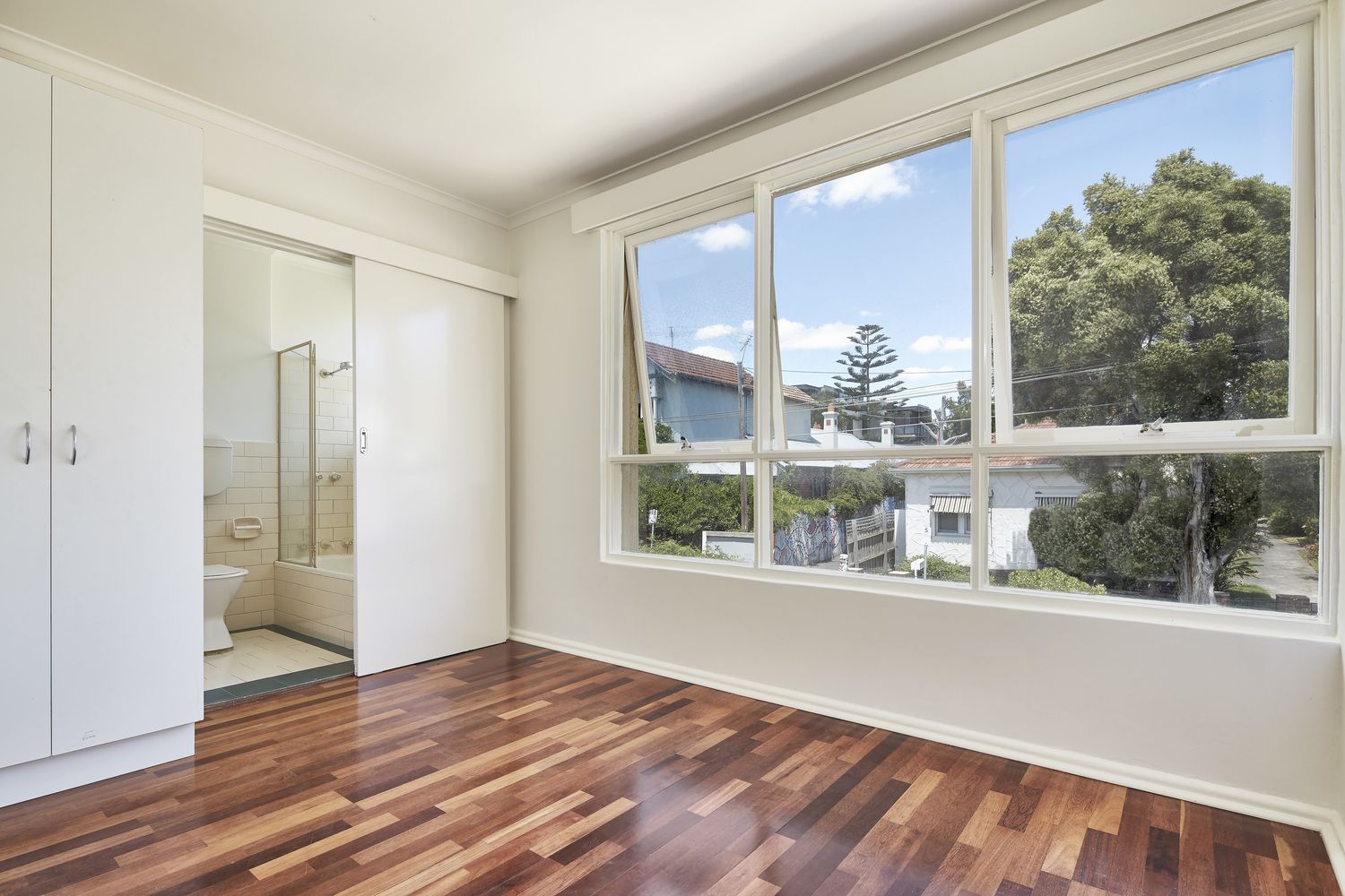 5 28 Jackson Street St Kilda Vic 3182 Apartment For Rent 330 Domain