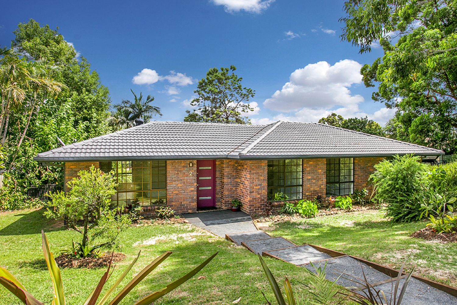 2 Bobra Glenn, Ocean Shores NSW 2483