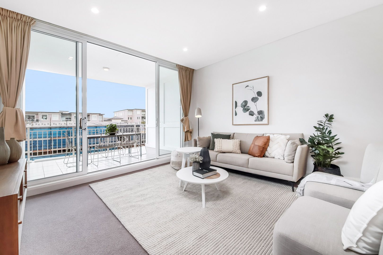 308/17 Woodlands Avenue, Breakfast Point NSW 2137, Image 2