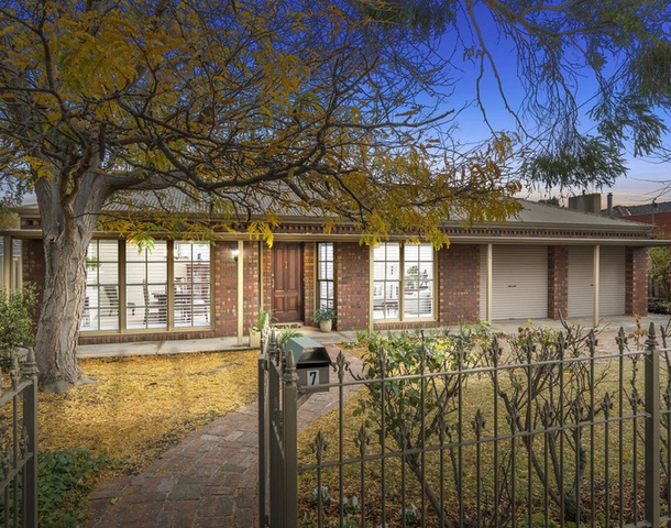 7 Bonview Avenue, Herne Hill VIC 3218