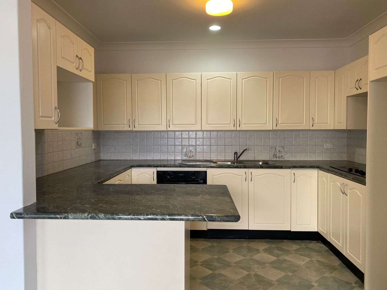 2 bedrooms Apartment / Unit / Flat in 5/12 First Avenue EASTWOOD NSW, 2122