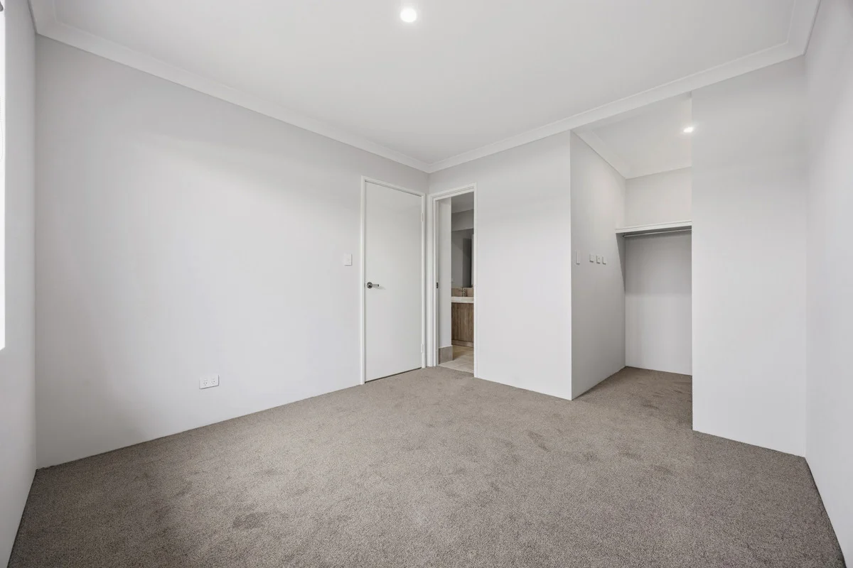 Additional image 10 of 6b Oxbow Rise, Wellard WA 6170