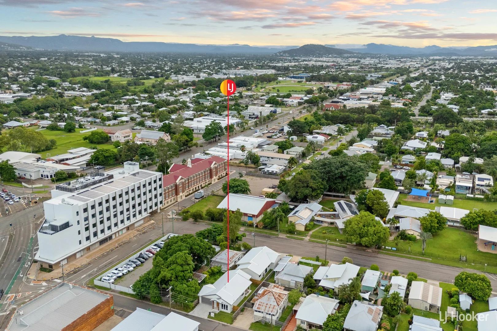 Additional image 19 of 4 Greenslade Street, West End QLD 4810