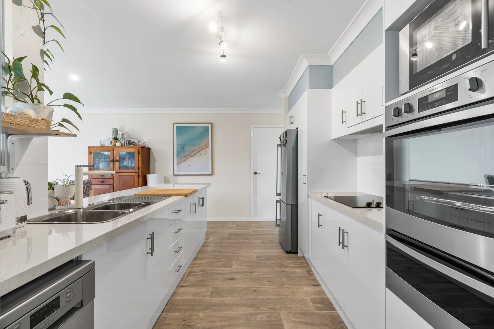 Additional image 10 of 35 Oxley Crescent, Mollymook Beach NSW 2539
