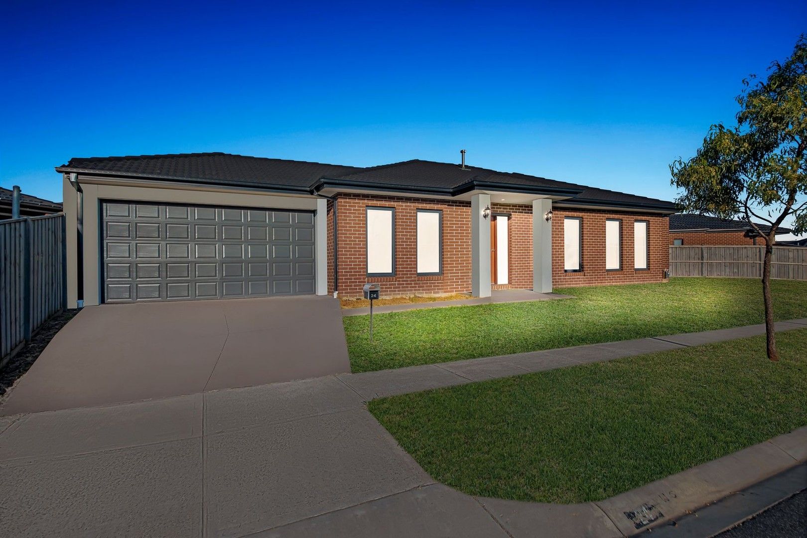 24 Rowling Drive, Officer VIC 3809, Image 0