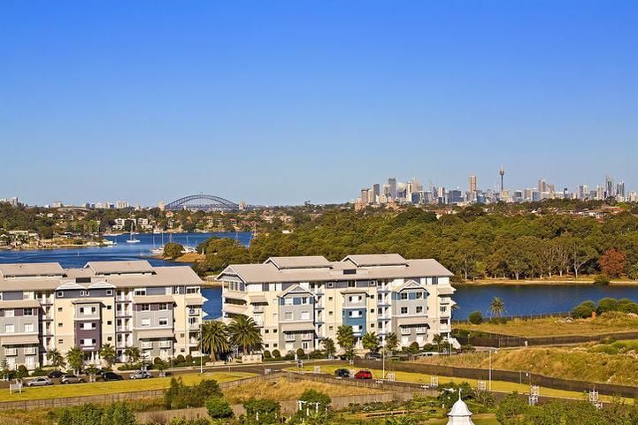 75/5 Woodlands Avenue, BREAKFAST POINT NSW 2137, Image 2