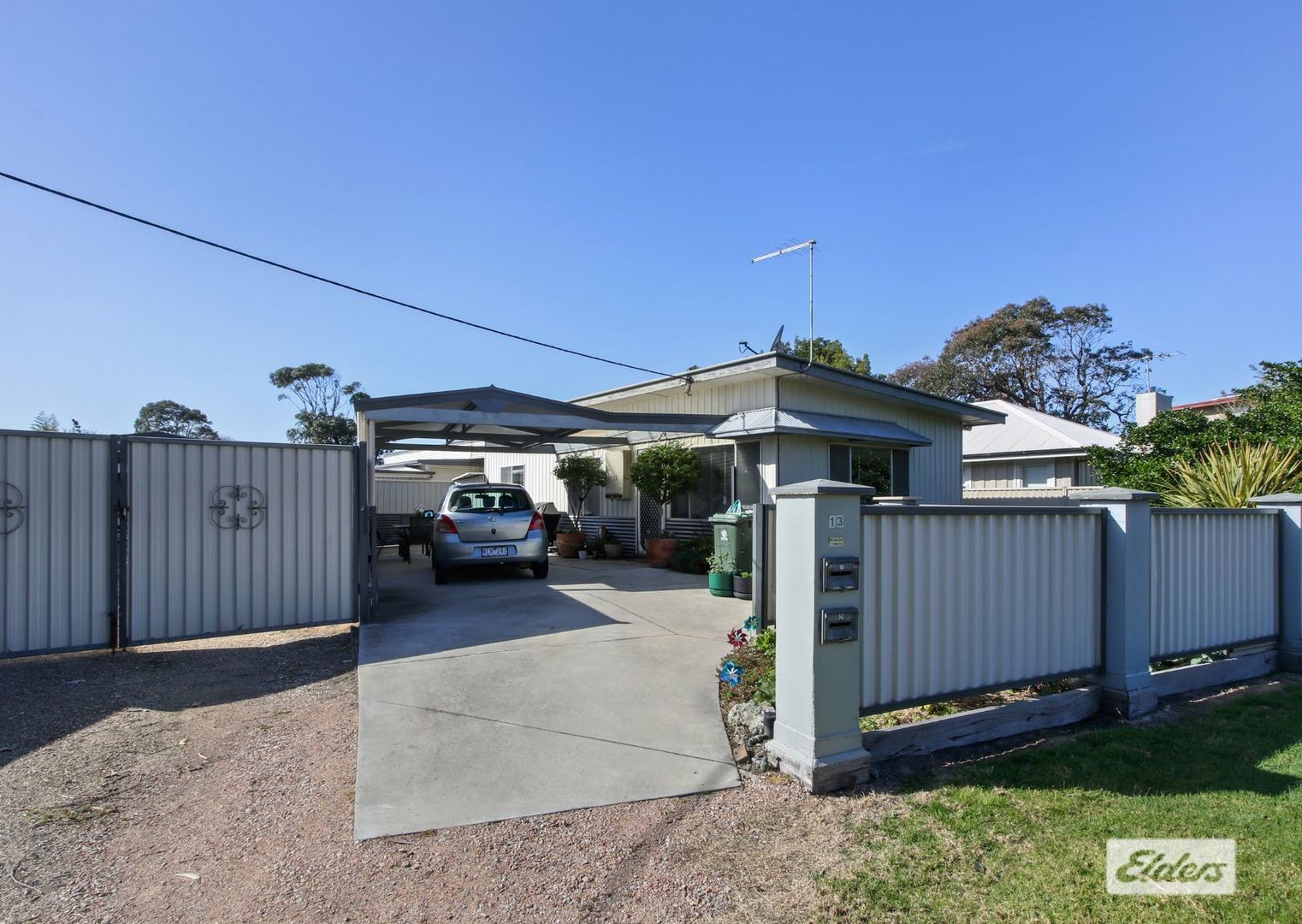 1 & 2/13 Middle Street, Lakes Entrance VIC 3909, Image 2