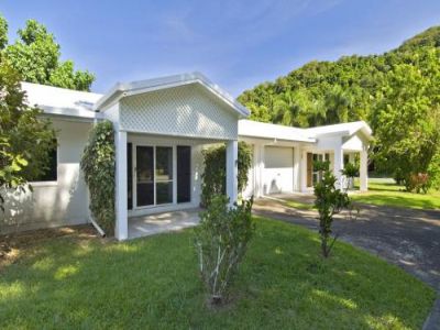 7-13 Yarun Close, Port Douglas QLD 4877, Image 2