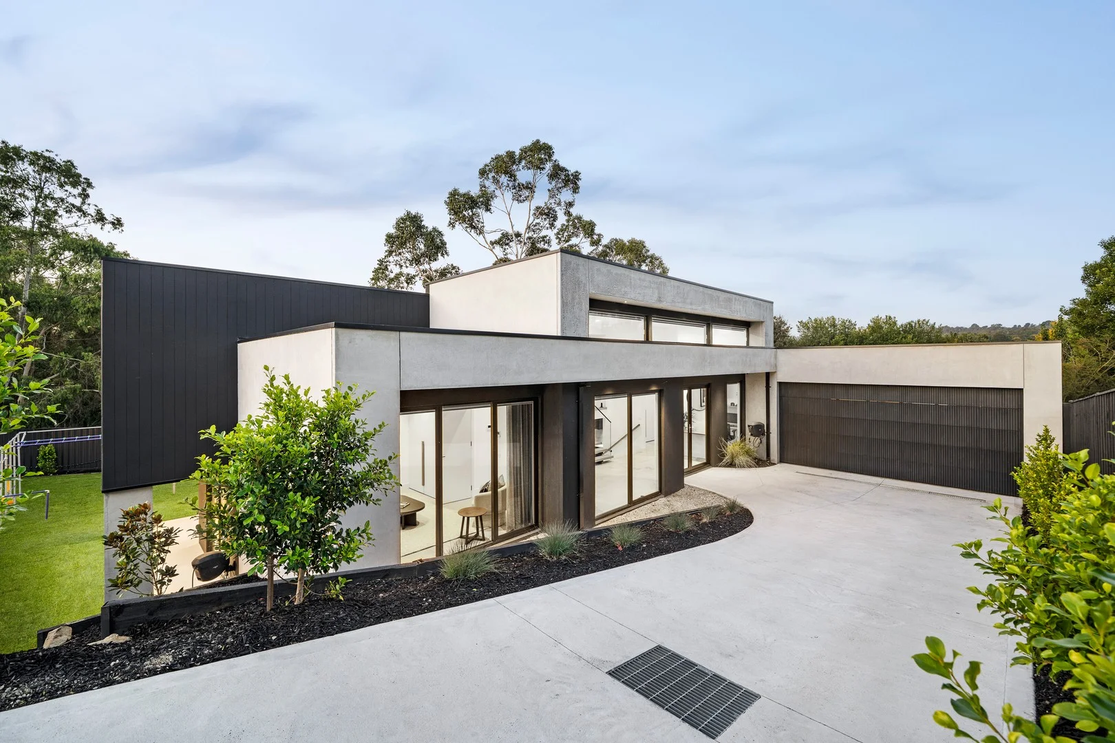 4 Trinity Close, Lilydale VIC 3140