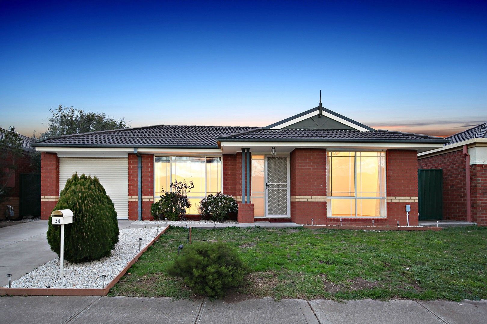 20 Fydler Avenue, Burnside VIC 3023