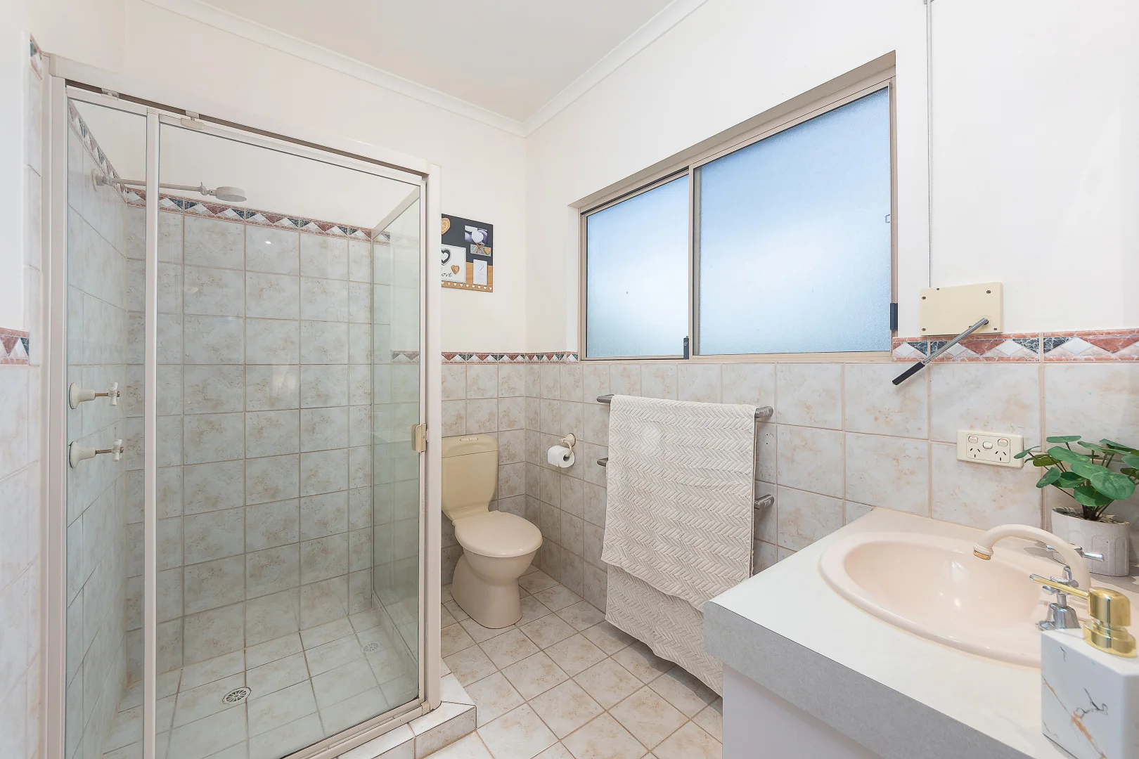 Additional image 11 of 28 Riverglen Drive, White Sands SA 5253