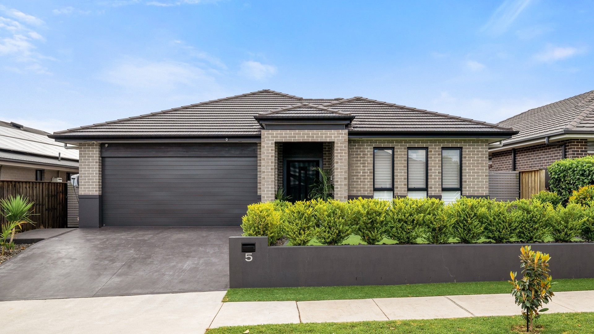 5 Gracedale View, Gledswood Hills NSW 2557, Image 0
