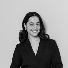 Tessa Oldani, Sales representative