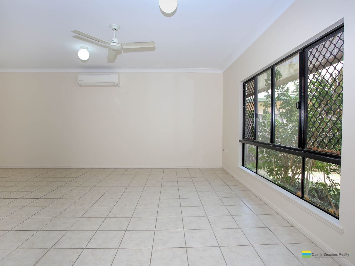 10 Bells Close, Kewarra Beach QLD 4879, Image 2