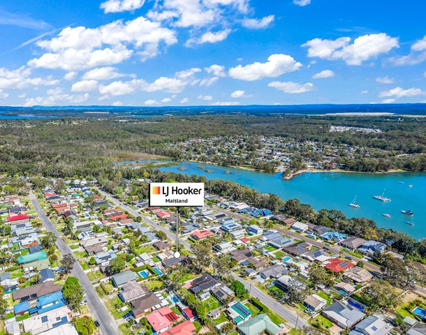 33 Tarwhine Avenue, Chain Valley Bay NSW 2259