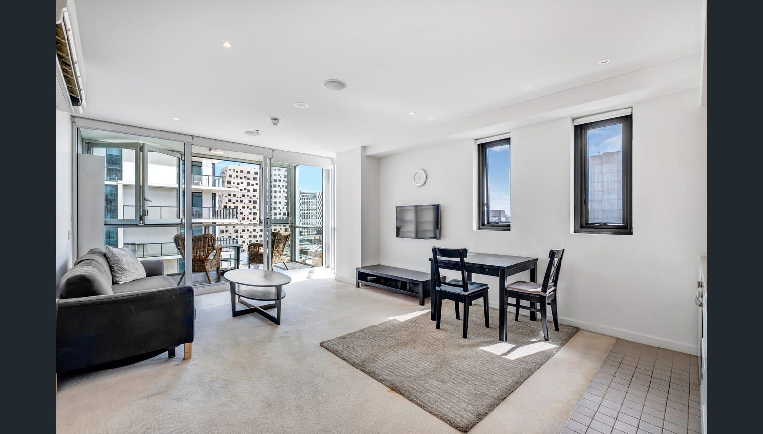 1 bedrooms Apartment / Unit / Flat in 807/10 Balfours  Way ADELAIDE SA, 5000