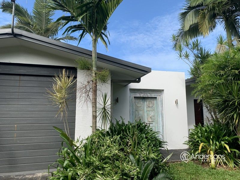 8 Pioneer Street, Bingil Bay QLD 4852, Image 2