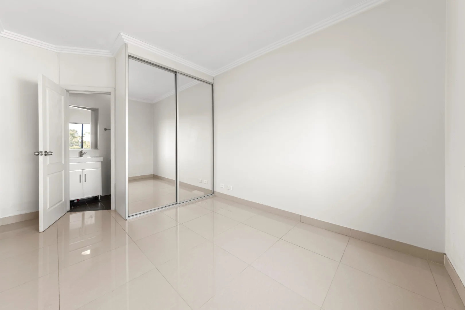 Additional image 4 of 6/534A Merrylands Rd, Merrylands NSW 2160