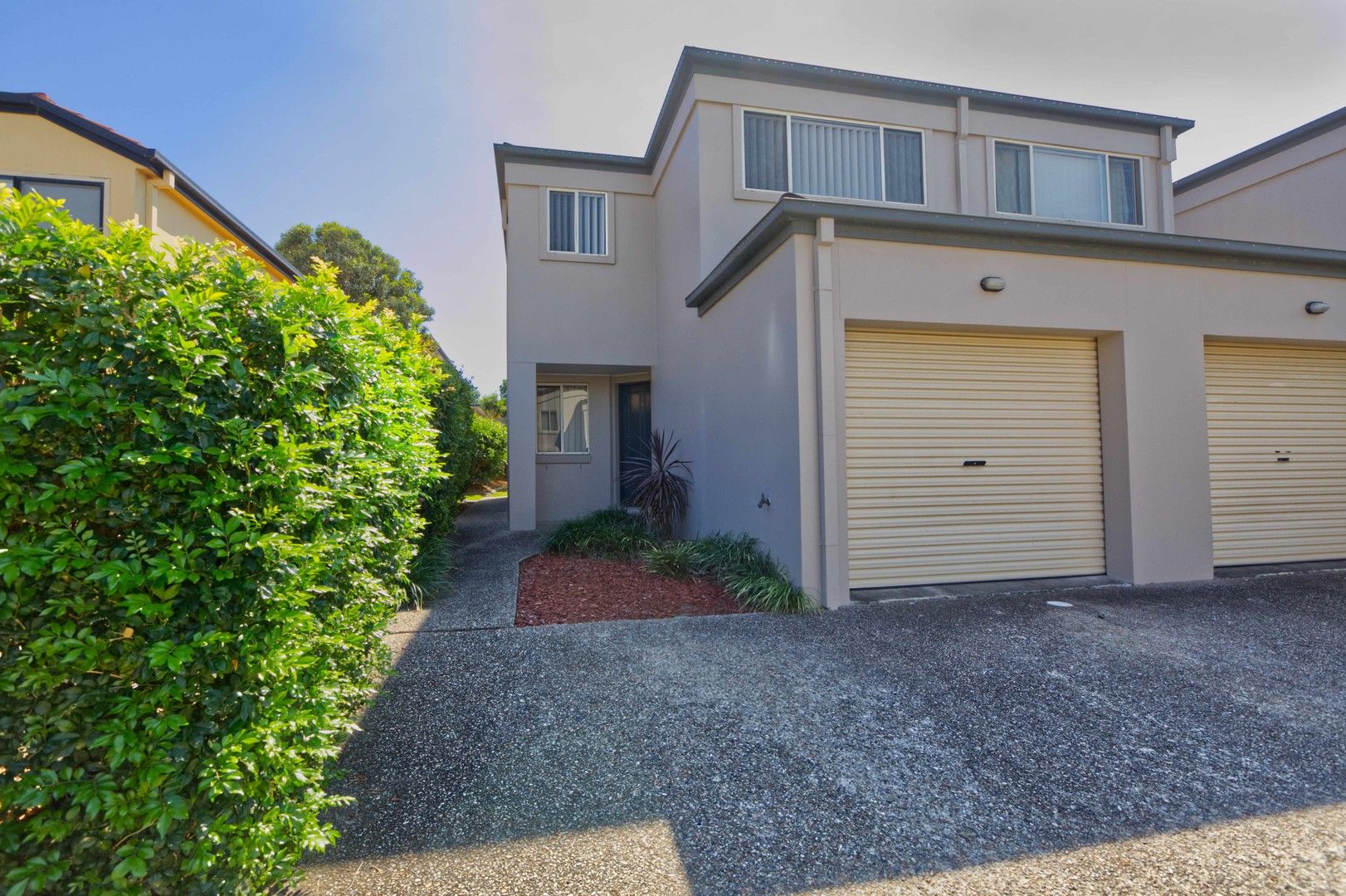 3 bedrooms Townhouse in 5/97 Eugaree Street SOUTHPORT QLD, 4215