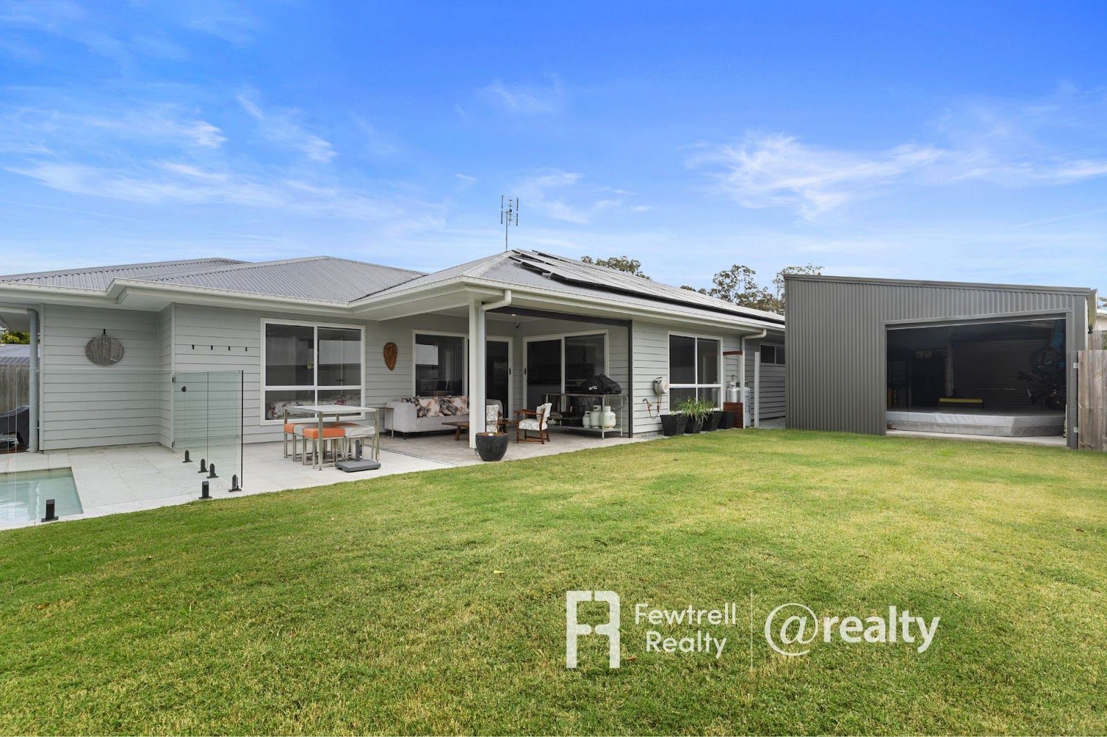 12 Evelyn Road, Southside QLD 4570, Image 0