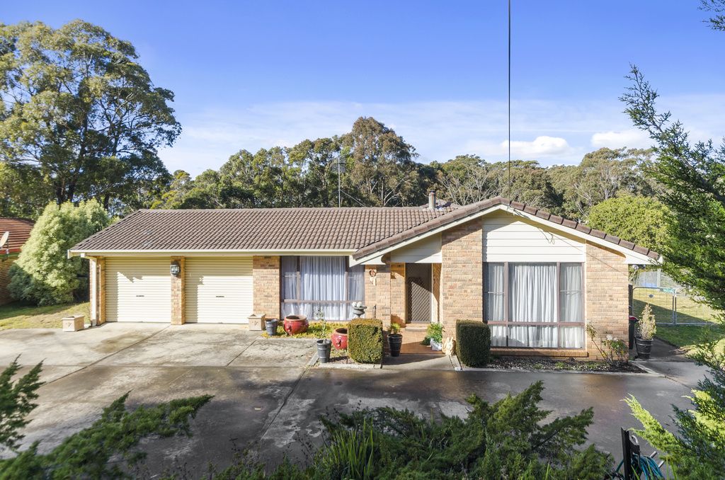 76 Cumberteen Street, Hill Top NSW 2575, Image 0