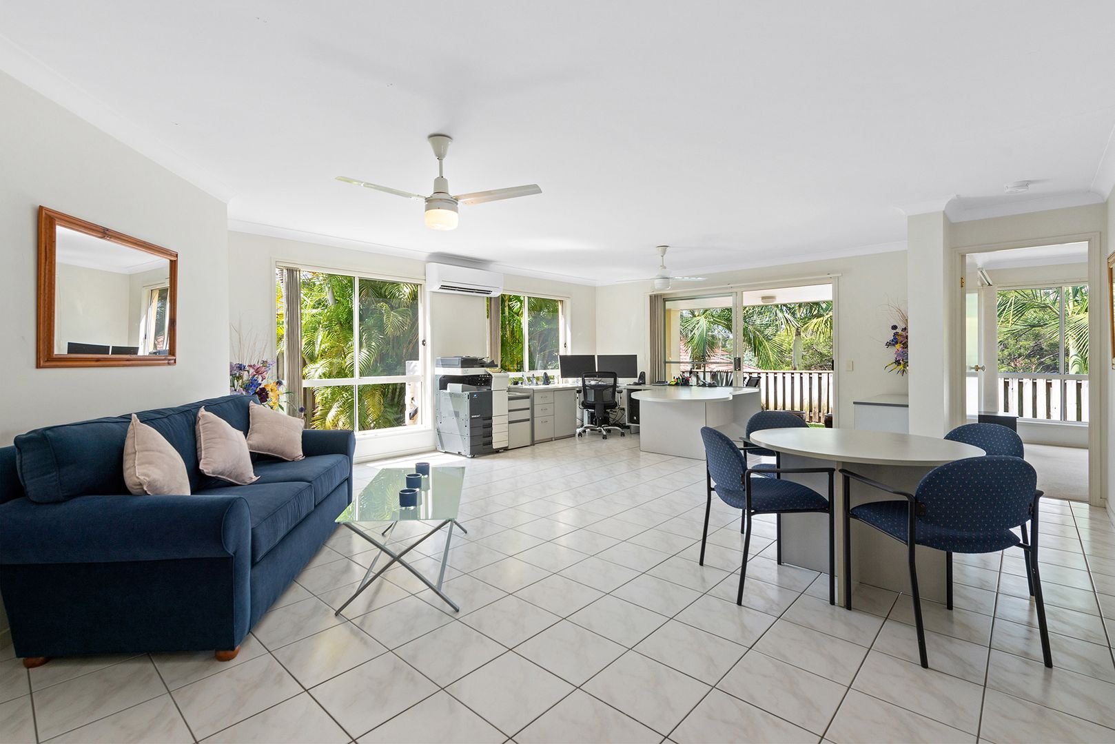 4 Olympic Place, Sinnamon Park QLD 4073, Image 1