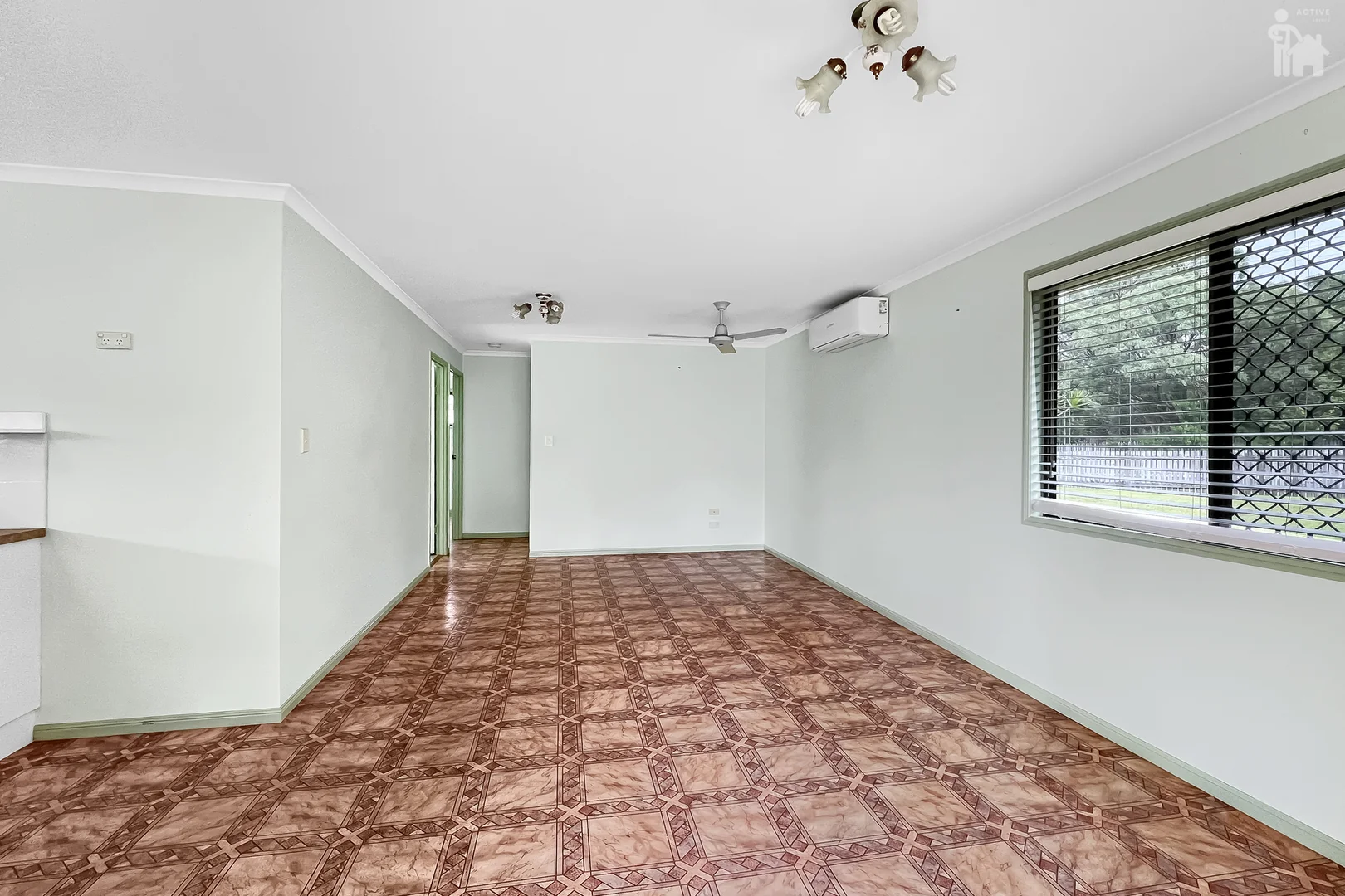 Additional image 6 of 26A Hughes Road, Urangan QLD 4655