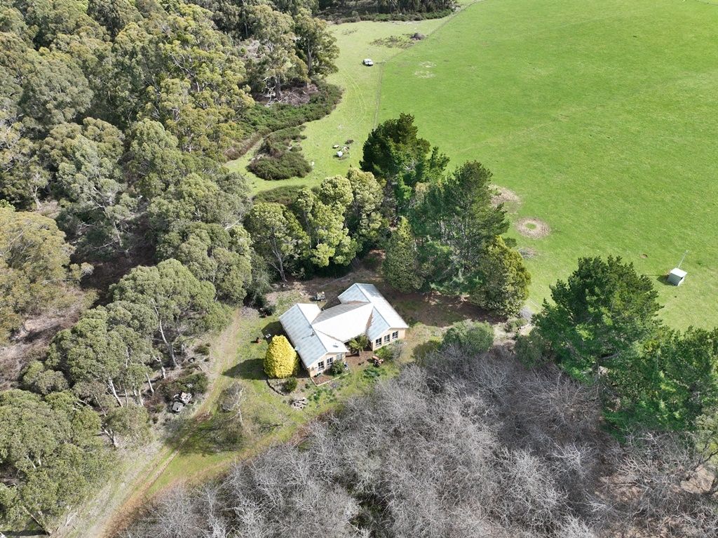 3 bedrooms Rural in 459 Warringa Road PRESTON TAS, 7315
