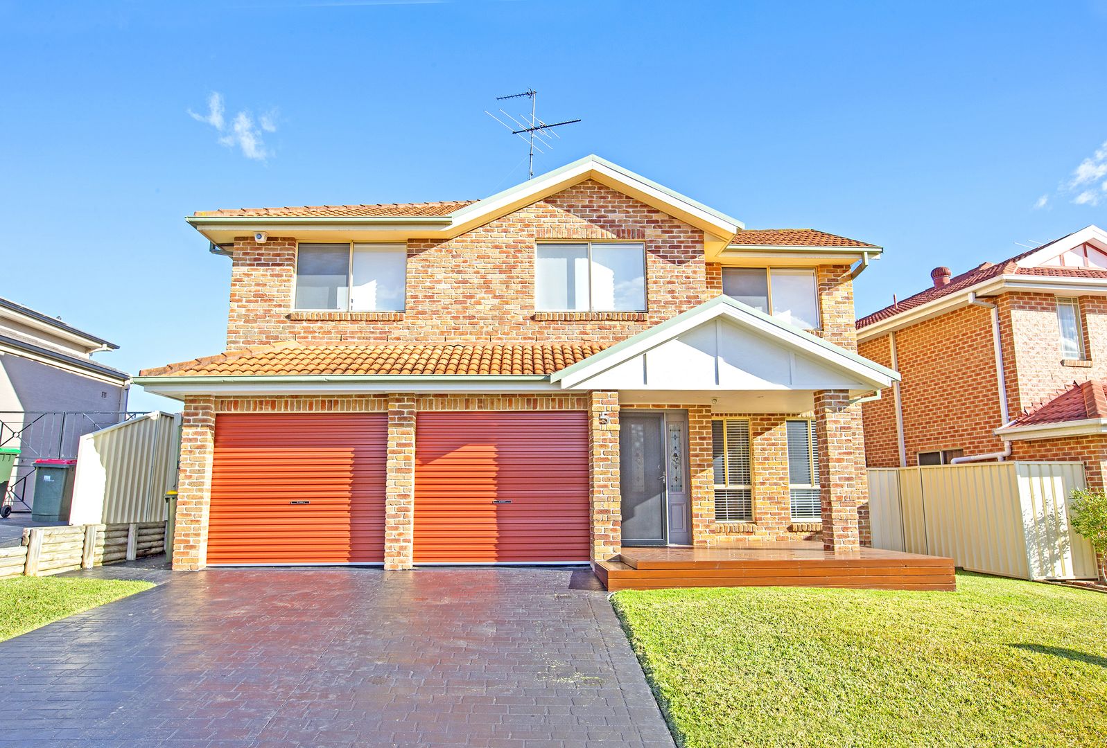 5 Stella Drive, Green Valley Property History & Address Research Domain