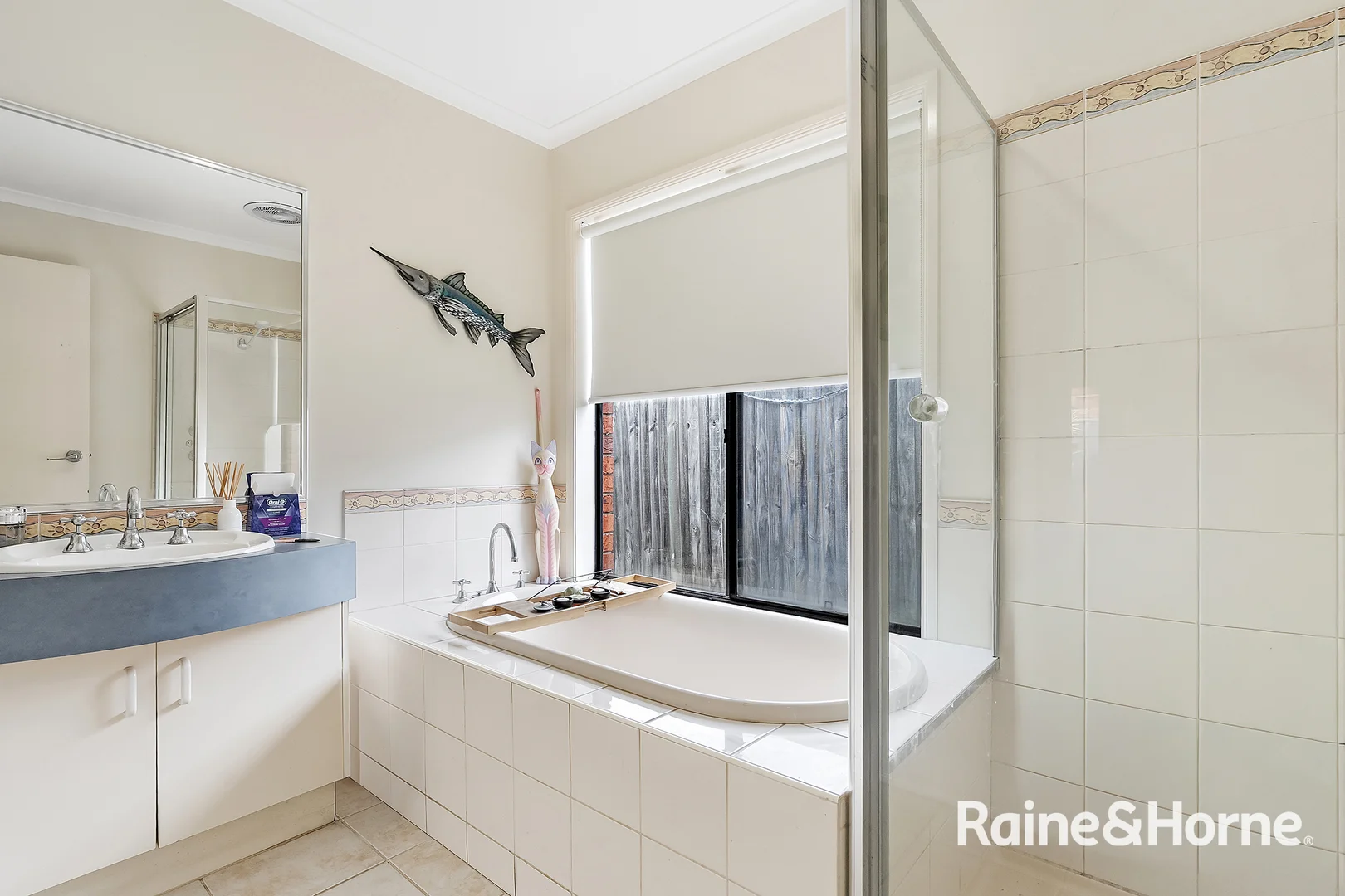 Additional image 11 of 213 Monahans Road, Cranbourne West VIC 3977