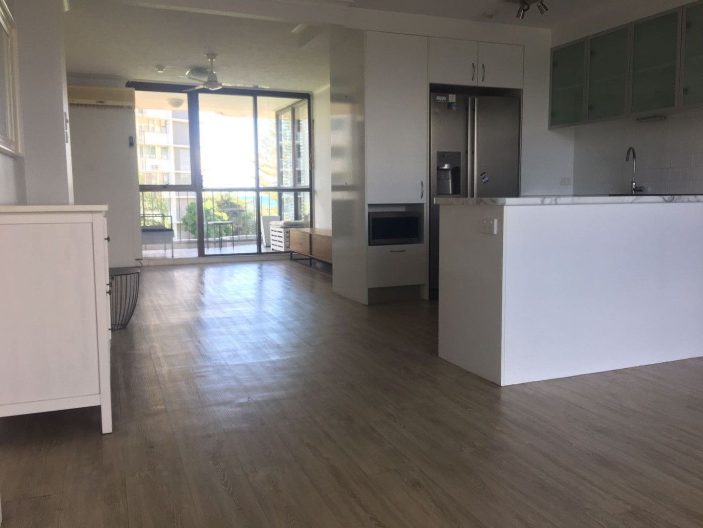 2 bedrooms Apartment / Unit / Flat in 303/1855 Gold Coast Hwy BURLEIGH HEADS QLD, 4220