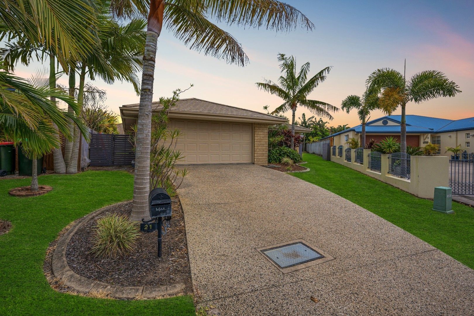 21 Nebo Street, Caloundra West QLD 4551, Image 1