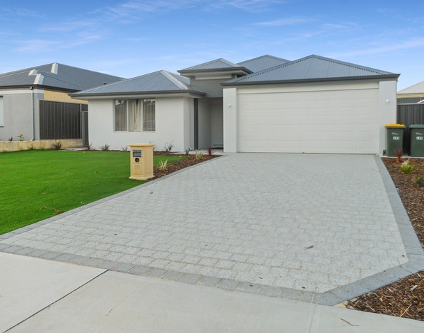 299 Landsdale Road, Landsdale WA 6065