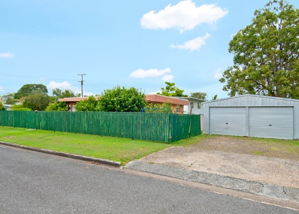 2 Pat Street, Kingston QLD 4114