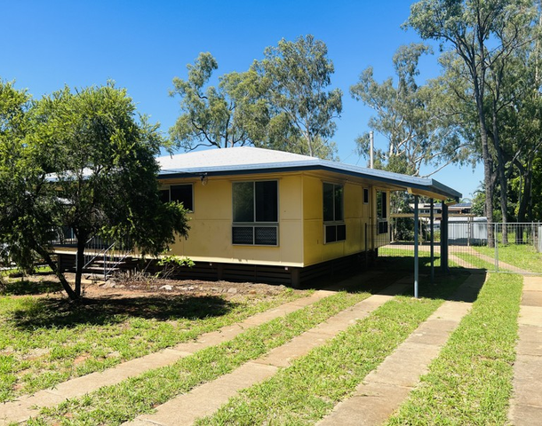 14 Belshore Street, Moranbah QLD 4744