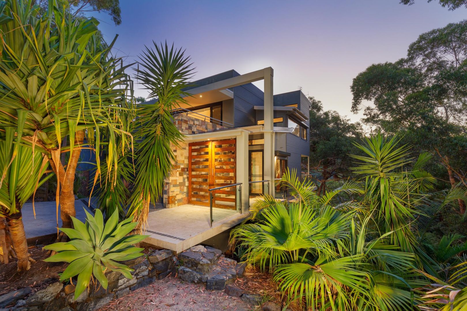 42 Headland Road, Boomerang Beach Property History & Address Research